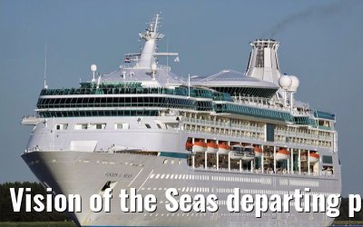 Vision of the Seas departing port of Amsterdam, 29. May 2009