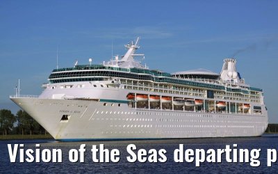 Vision of the Seas departing port of Amsterdam, 29. May 2009