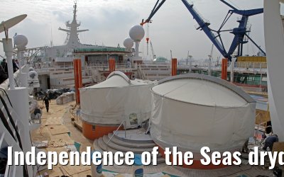 Independence of the Seas drydock Hamburg, April 25, 2013