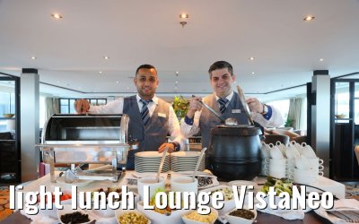 light lunch Lounge VistaNeo