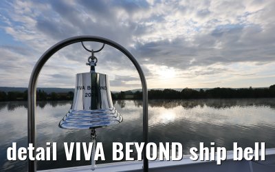 detail VIVA BEYOND ship bell