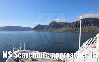 MS Seaventure approaches Isafjördur 16.08.2021