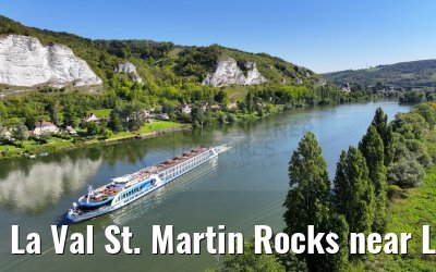 La Val St. Martin Rocks near Les Andelys, MS Gloria 15.09.2023