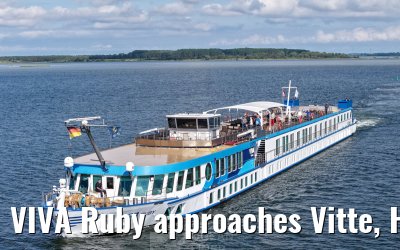 VIVA Ruby approaches Vitte, Hiddensee 09.07.2025