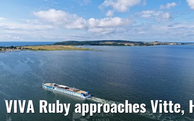 VIVA Ruby approaches Vitte, Hiddensee 09.07.2025