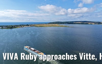 VIVA Ruby approaches Vitte, Hiddensee 09.07.2025