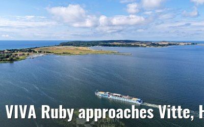 VIVA Ruby approaches Vitte, Hiddensee 09.07.2025