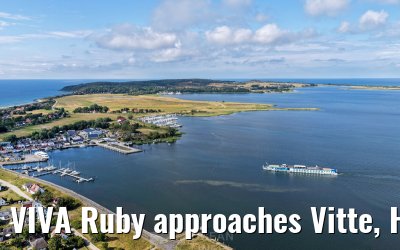 VIVA Ruby approaches Vitte, Hiddensee 09.07.2025