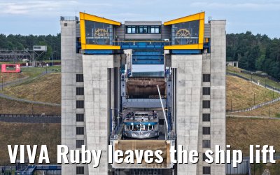 VIVA Ruby leaves the ship lift Niederfinow 06.07.2025
