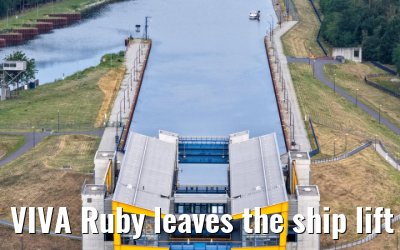 VIVA Ruby leaves the ship lift Niederfinow 06.07.2025