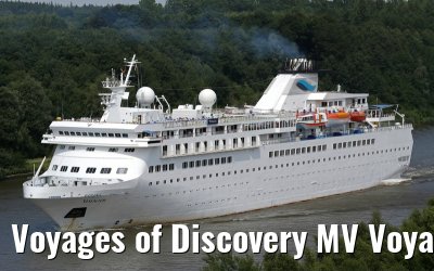 Voyages of Discovery MV Voyager, Kiel Canal transit 25. July 2014