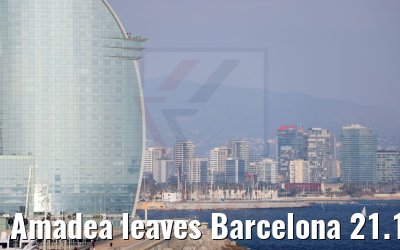 Amadea leaves Barcelona 21.12.2021