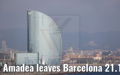 Amadea leaves Barcelona 21.12.2021