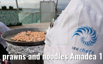 prawns and noodles Amadea 18.12.2021