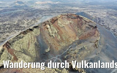 Wanderung durch Vulkanlandschaften auf Lanzarote 06.05.2021 World Voyager Gruppe im Krater