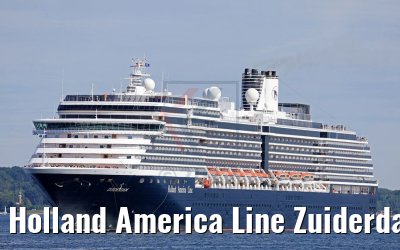 Holland America Line Zuiderdam 11.06.2017 arriving Kiel