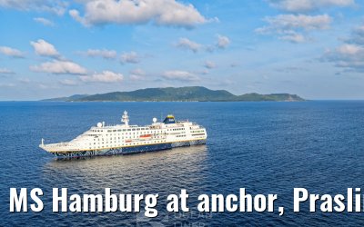 MS Hamburg at anchor, Praslin 23.02.2026