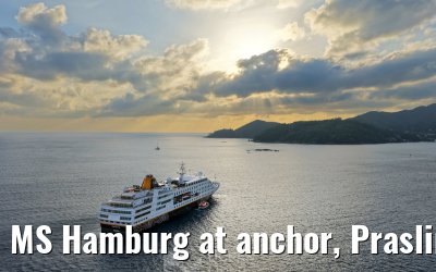 MS Hamburg at anchor, Praslin 23.02.2026